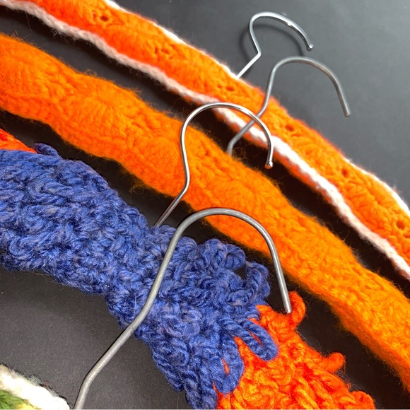 v i n t a g e :: 4 Handmade Crochet Knit Clothing Hangers Wooden Set - Picture 4 of 10